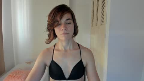 Amarantha online show from February 2025 10:04:01 PM