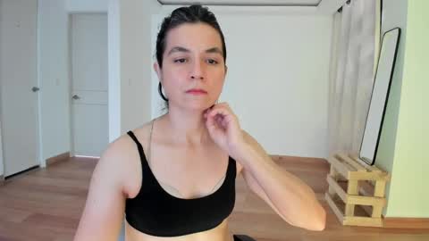 Snapshot of amaranthaajames chatting on April 2026 08:17:01 PM Amarantha online show from April 2026 08:17:01 PM