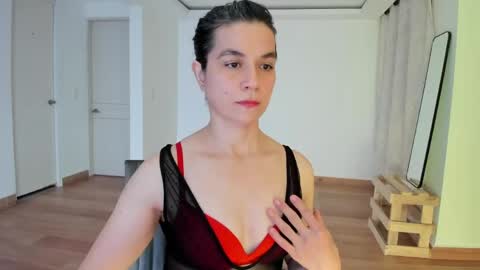 Snapshot of amaranthaajames chatting on April 2026 11:00:01 PM Amarantha online show from April 2026 11:00:01 PM