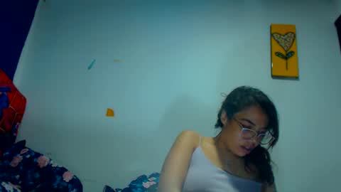 Snapshot of amararoberts08 chatting on December 2024 08:51:01 PM Amara Julia online show from December 2024 08:51:01 PM