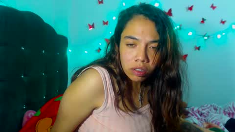 Snapshot of amararoberts08 chatting on December 2024 01:10:01 AM Amara Julia online show from December 2024 01:10:01 AM