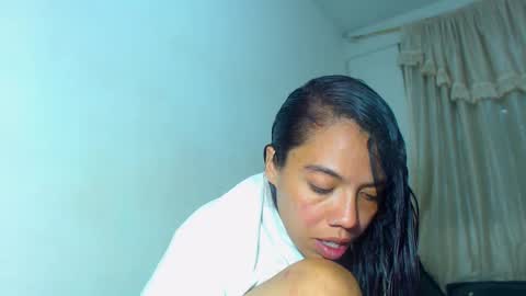 Snapshot of amararoberts08 chatting on January 2025 01:05:02 AM Amara Julia online show from January 2025 01:05:02 AM