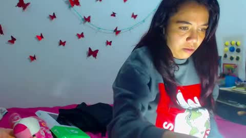 Snapshot of amararoberts08 chatting on January 2025 03:08:02 AM Amara Julia online show from January 2025 03:08:02 AM