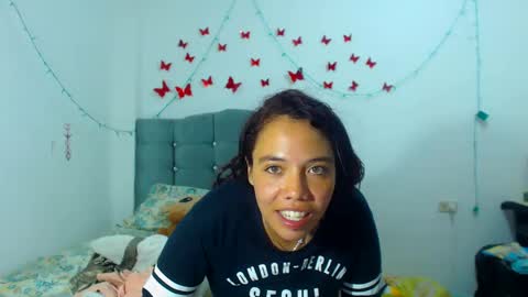 Snapshot of amararoberts08 chatting on January 2025 01:11:01 AM Amara Julia online show from January 2025 01:11:01 AM