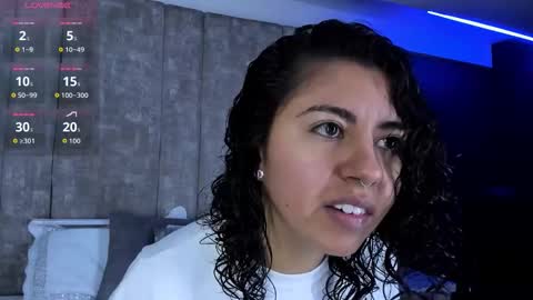 Emily online show from December 2025 10:44:02 AM