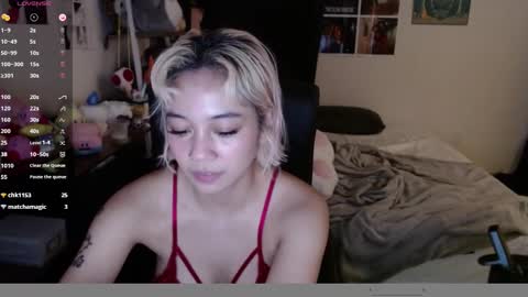 leash online show from December 2024 12:25:01 AM