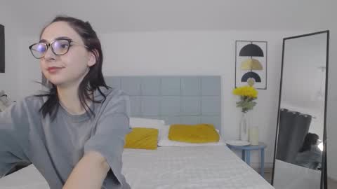 Snapshot of amayadominique chatting on January 2026 05:51:02 PM AmayaDominique online show from January 2026 05:51:02 PM