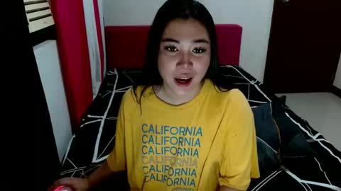 Snapshot of amayaisabella chatting on October 2025 12:25:02 PM AmayaIsabella online show from October 2025 12:25:02 PM