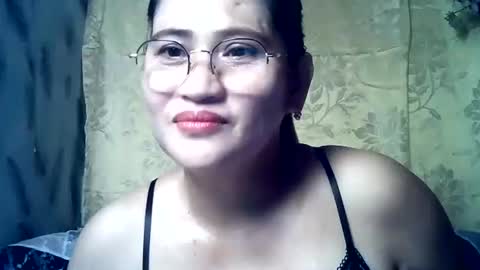 amazing angel online show from October 2025 07:47:01 PM