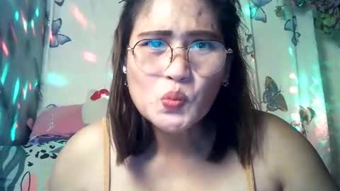 amazing angel online show from March 2026 05:08:01 PM