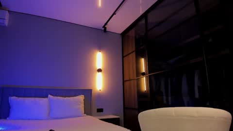 Stasy   online show from April 2026 05:17:01 PM