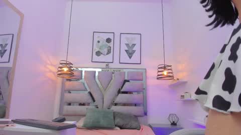 Snapshot of ambar_cullen chatting on November 2025 08:52:01 PM ambar_cullen online show from November 2025 08:52:01 PM