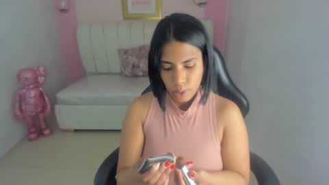 Snapshot of ambar_fox_s chatting on December 2025 03:04:02 AM Ambar online show from December 2025 03:04:02 AM