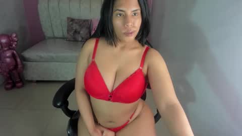 Snapshot of ambar_fox_s chatting on January 2026 03:08:02 AM Ambar online show from January 2026 03:08:02 AM