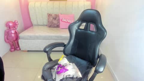 Snapshot of ambar_fox_s chatting on January 2026 03:00:02 AM Ambar online show from January 2026 03:00:02 AM