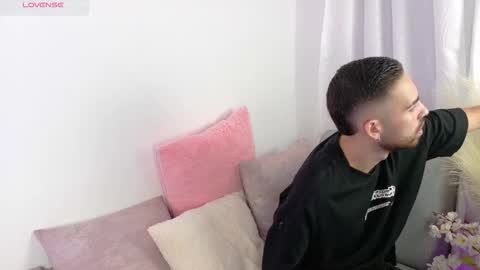 HARDIN - AMBAR online show from November 2025 04:34:02 AM