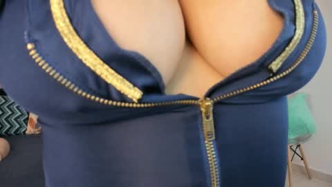 Ambar  online show from February 2026 03:59:01 AM