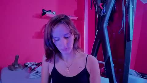 Snapshot of ambar_roux1 chatting on September 2025 05:23:01 PM ambar_roux1 online show from September 2025 05:23:01 PM