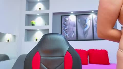 Ambar  online show from May 2026 11:51:02 AM