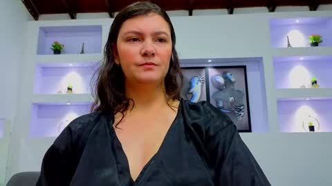 Ambar  online show from May 2026 11:40:01 AM