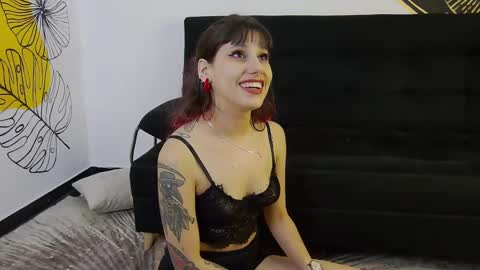 Ambar online show from February 2025 11:26:01 PM