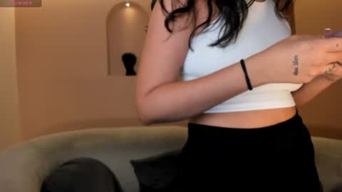 Ambar  online show from June 2026 10:51:01 AM