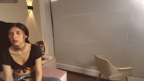 Ambar Ross online show from September 2025 07:25:02 PM