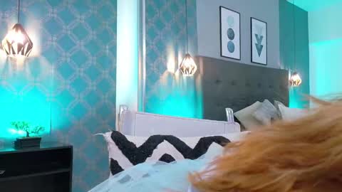 Ambar  online show from October 2025 01:57:02 PM