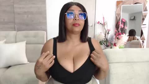  Amber Sofhia  online show from December 2025 08:25:02 PM