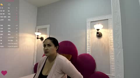   online show from February 2025 03:45:02 AM