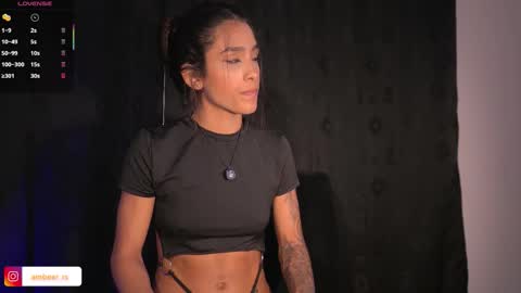 Snapshot of ambeer_rousess chatting on January 2026 11:50:01 PM Amber online show from January 2026 11:50:01 PM