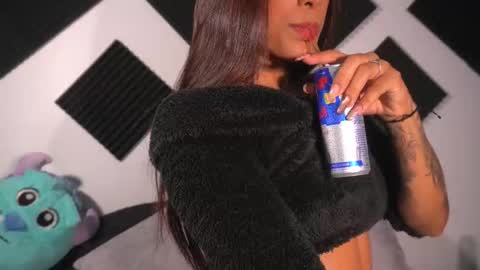 Snapshot of ambeer_rousess chatting on March 2026 11:44:01 PM Amber online show from March 2026 11:44:01 PM