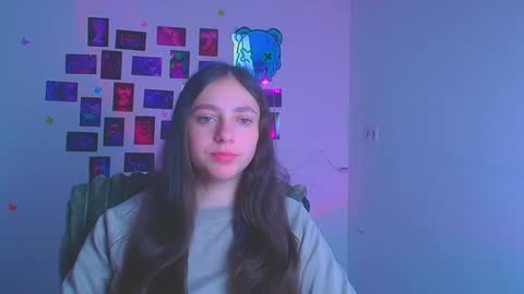 Snapshot of amber__r chatting on March 2026 06:19:02 AM Amber online show from March 2026 06:19:02 AM