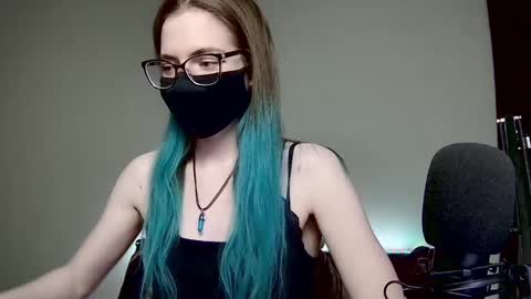 Amber non-nude model online show from January 2025 02:42:01 AM