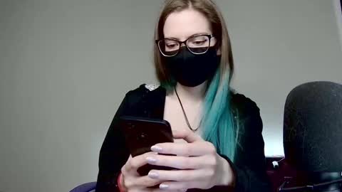 Amber non-nude model online show from February 2025 04:14:02 AM
