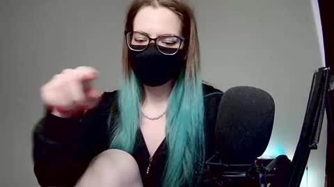 Amber non-nude model online show from February 2025 10:00:02 AM
