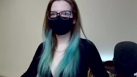 Amber non-nude model online show from March 2025 12:09:02 AM