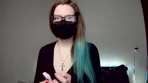 Amber non-nude model online show from March 2025 11:53:01 PM