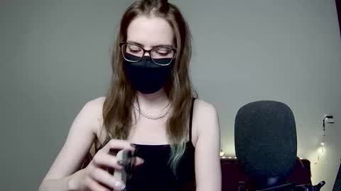 Amber non-nude model online show from December 2025 12:51:01 AM