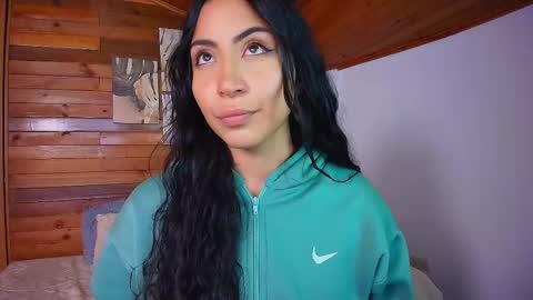 amber_curly online show from January 2026 09:20:02 PM