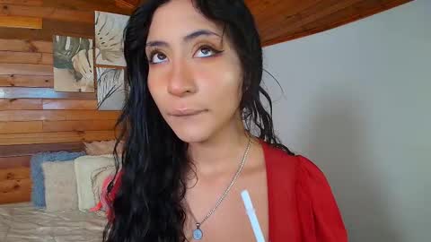 amber_curly online show from March 2026 06:47:01 PM