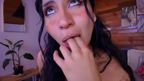 amber_curly online show from June 2026 09:51:02 PM
