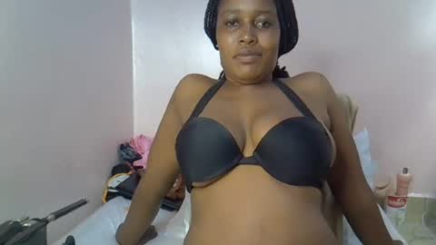 Snapshot of amber_cutie2 chatting on June 2026 11:25:01 PM amber_cutie2 online show from June 2026 11:25:01 PM