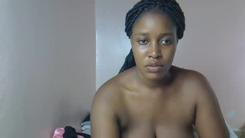 Snapshot of amber_cutie2 chatting on June 2026 10:03:02 PM amber_cutie2 online show from June 2026 10:03:02 PM