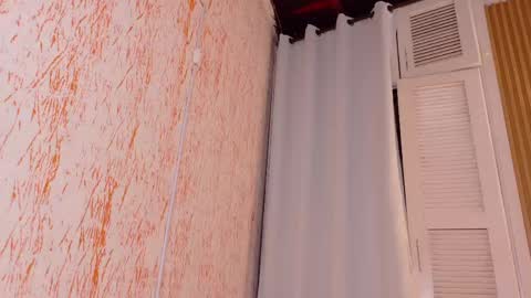 Amber online show from April 2026 12:22:02 PM