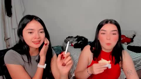 Snapshot of amber_landy1 chatting on December 2024 12:21:02 AM amber online show from December 2024 12:21:02 AM