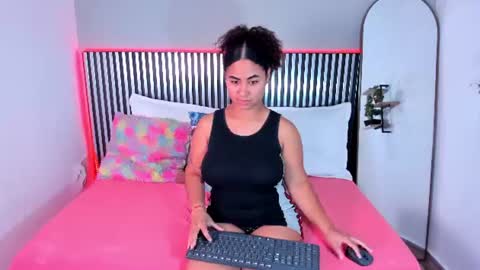 A M B E R  online show from July 2026 06:20:01 PM