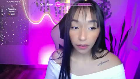 Amber online show from November 2025 07:47:01 PM