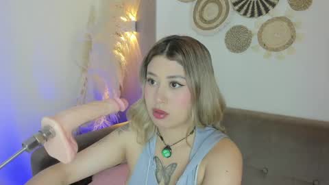 amber_palmer online show from May 2026 02:02:01 PM