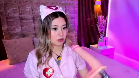 amber_palmer online show from June 2026 03:37:02 PM